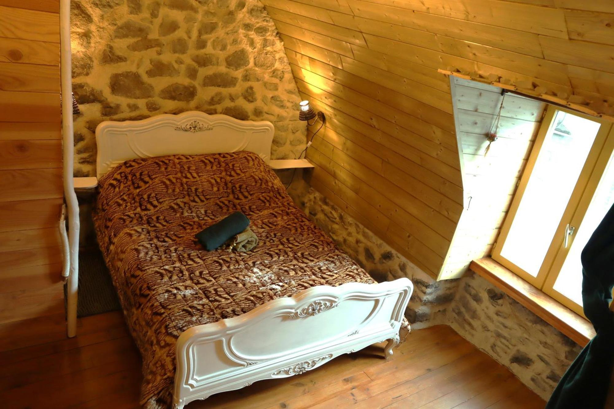 La Verte Salamandre Allanche Exterior photo
